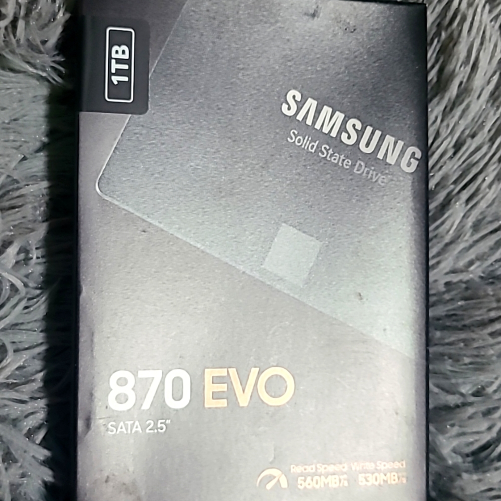SAMSUNG 870 EVO SATA III SSD 1TB 2.5” Internal Solid State Drive,